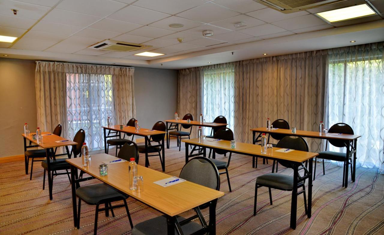 Anew Hotel Roodepoort Johannesburg Exterior foto